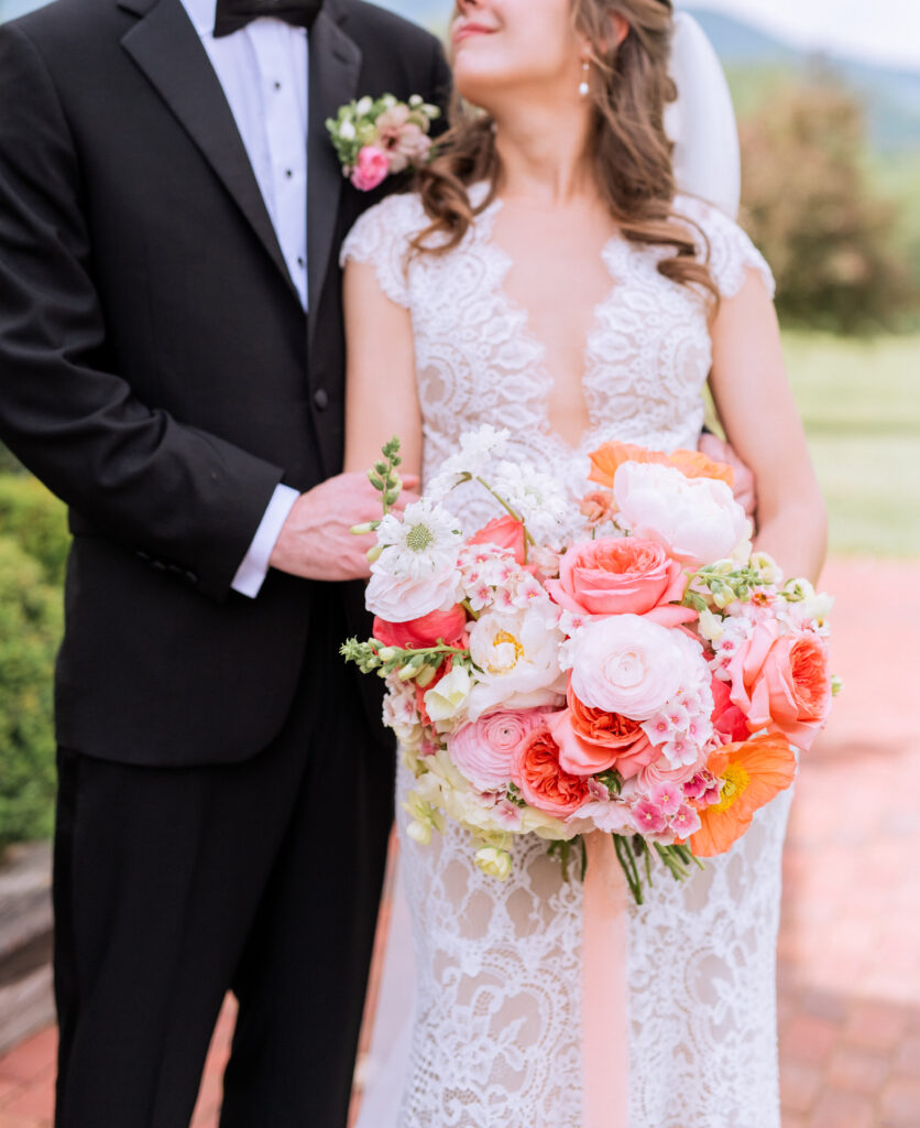 spring bridal bouquet, king family winery